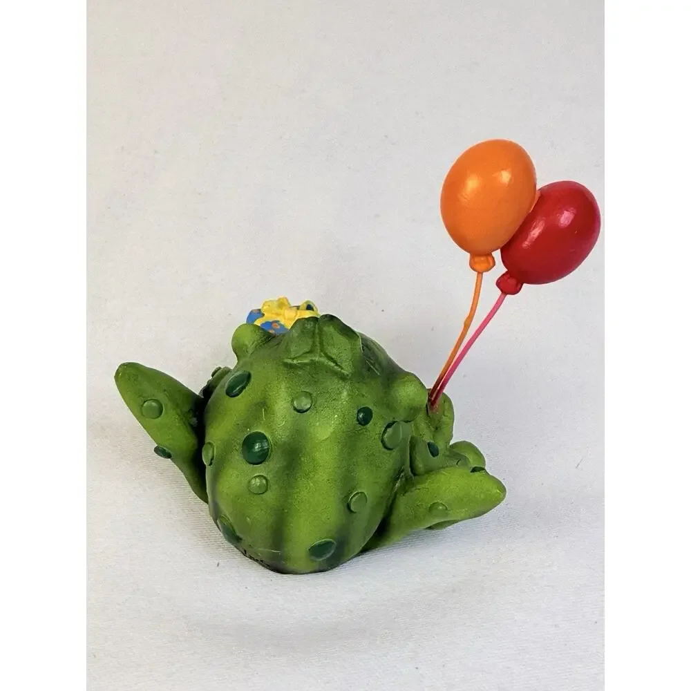 Russ Birthday Frog Figurine Signed Douglas Balloon Gift Resin Collectable